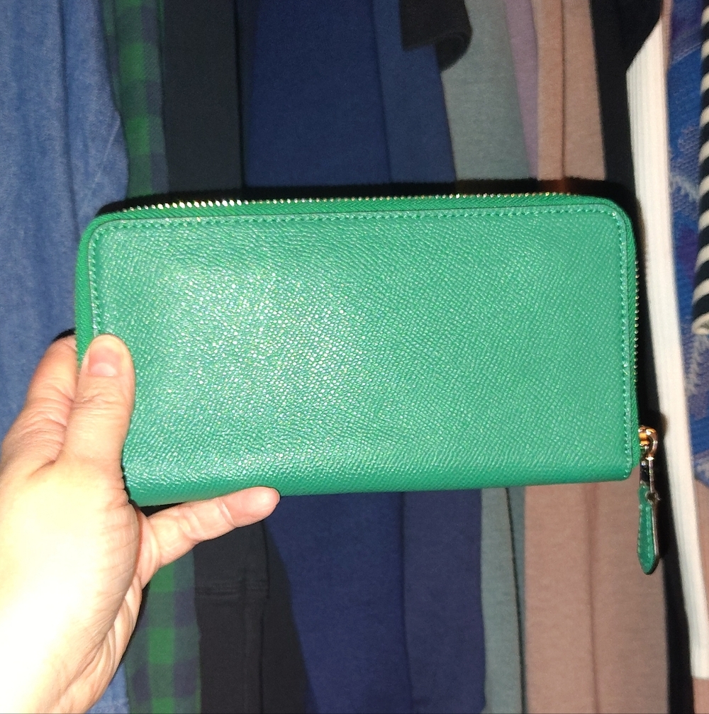 Coach Emerald Green Zip-Around Wallet - Picture 2 of 2